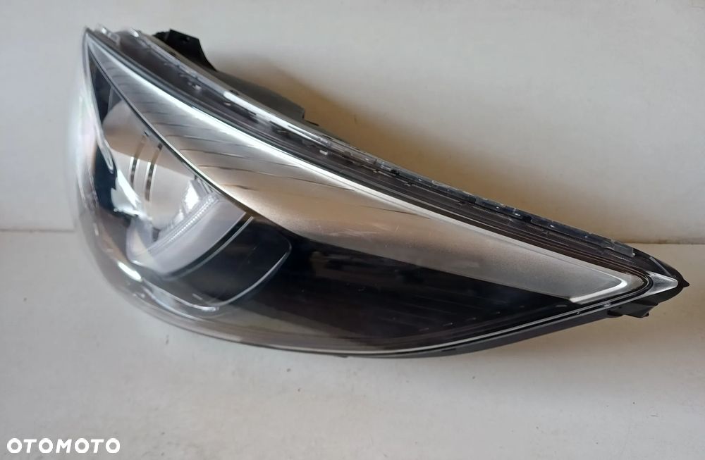 lampa lewy przod kia picanto III 3 17- europa - 2