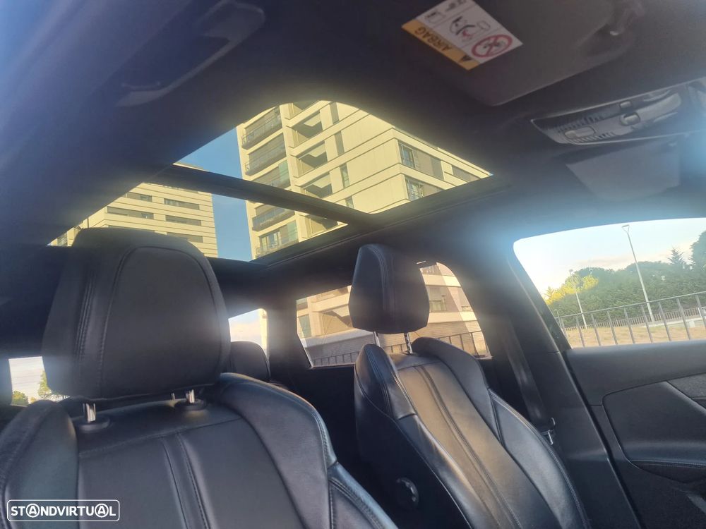 Peugeot 5008 BlueHDI 130 EAT8 GT - 42