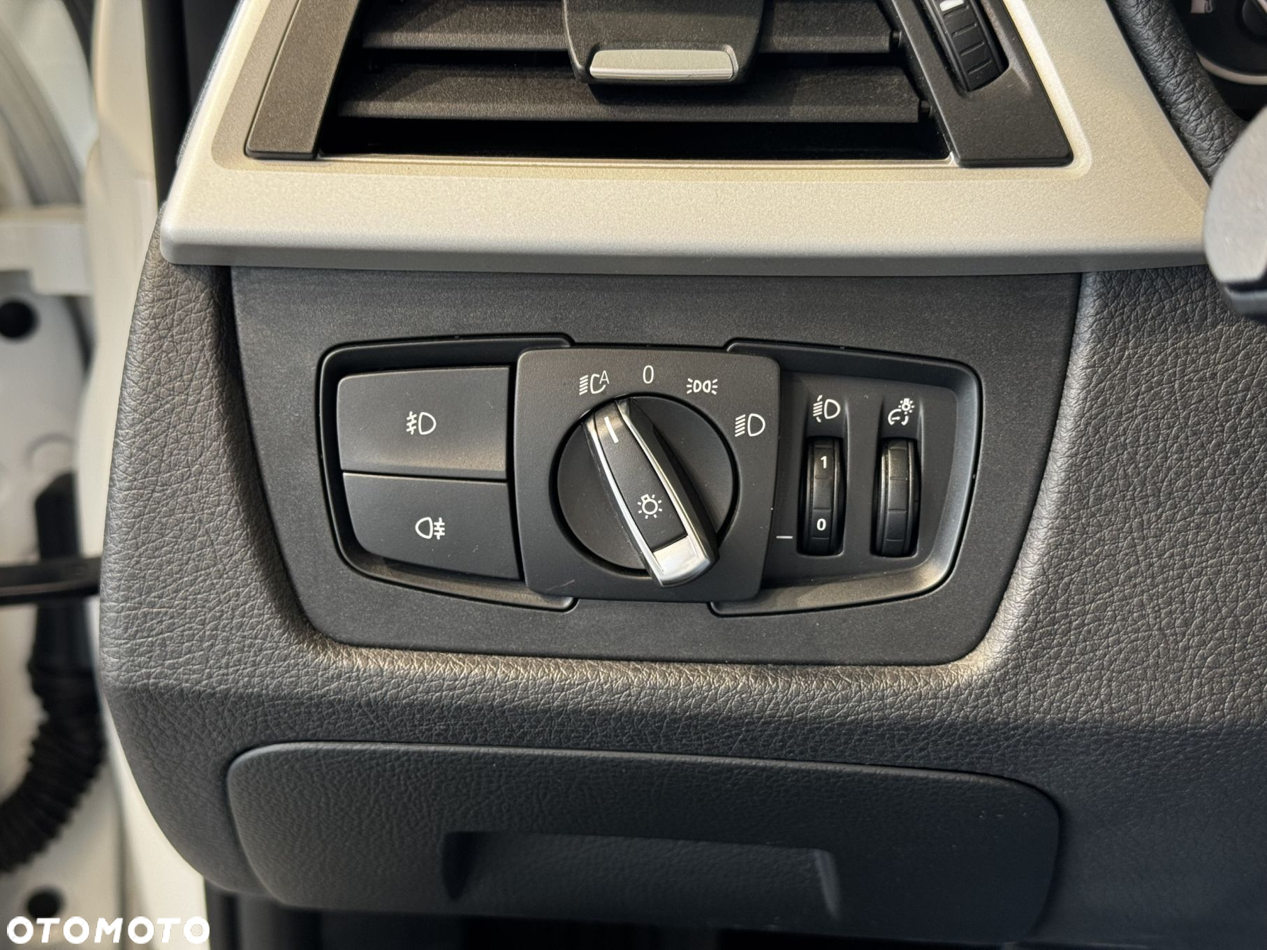 BMW Seria 3 - 18