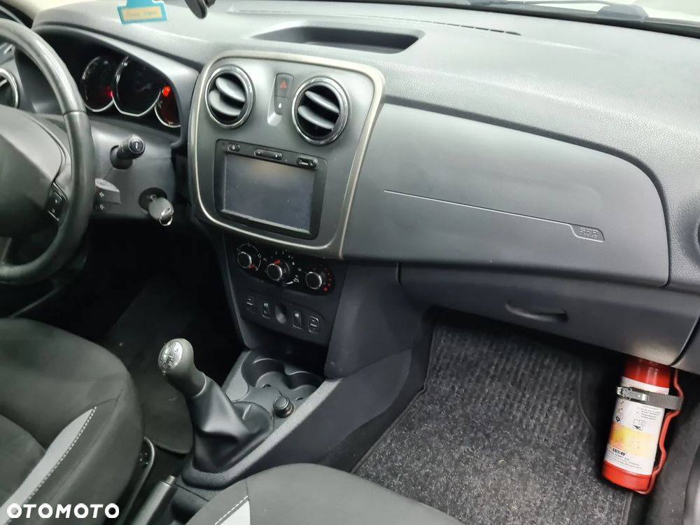 Dacia Sandero Stepway 0.9 TCe Laureate S&S EU6 - 9