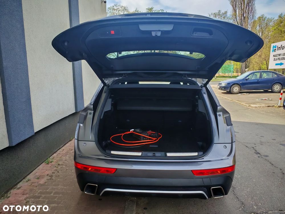 DS Automobiles DS 7 Crossback 1.6 E-Tense 4x4 Performance Line + - 10