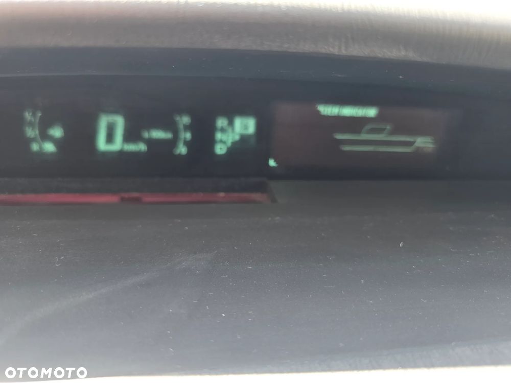 Toyota Prius - 16