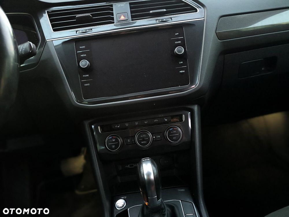 Volkswagen Tiguan 2.0 TDI SCR 4MOTION (BlueMotion Techn.) DSG Highline - 8
