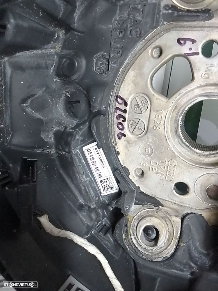 Volante Audi A6 Avant (4F5, C6) - 3