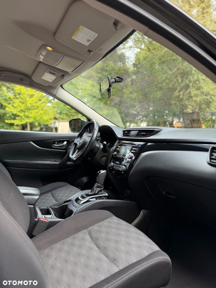 Nissan Qashqai - 24