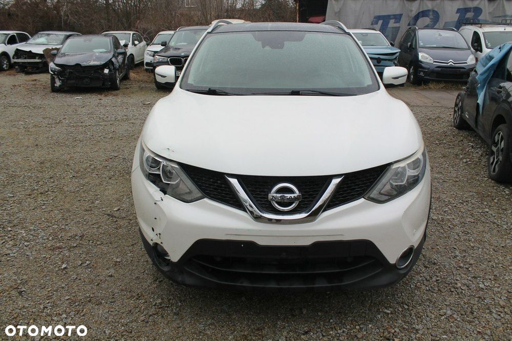 Nissan Qashqai - 2