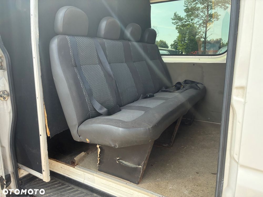 Volkswagen CRAFTER - 14