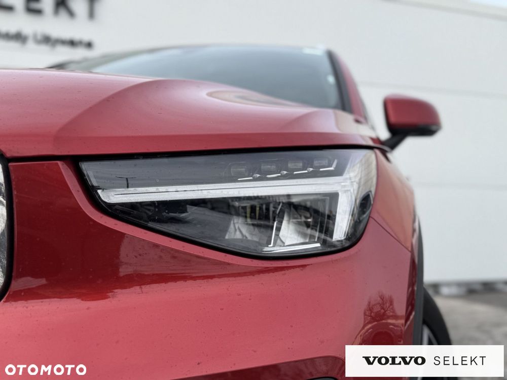Volvo XC 40 - 38