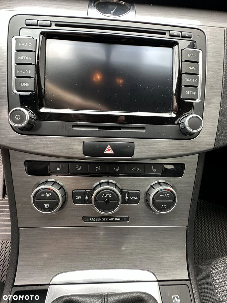 Volkswagen Passat 1.8 TSI Comfortline Optimum - 36