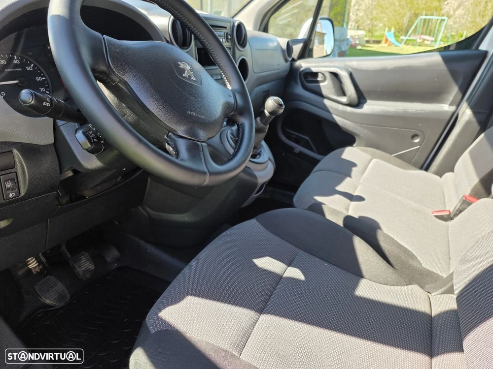 Peugeot Partner 1.6 HDI 3 lugares - 2