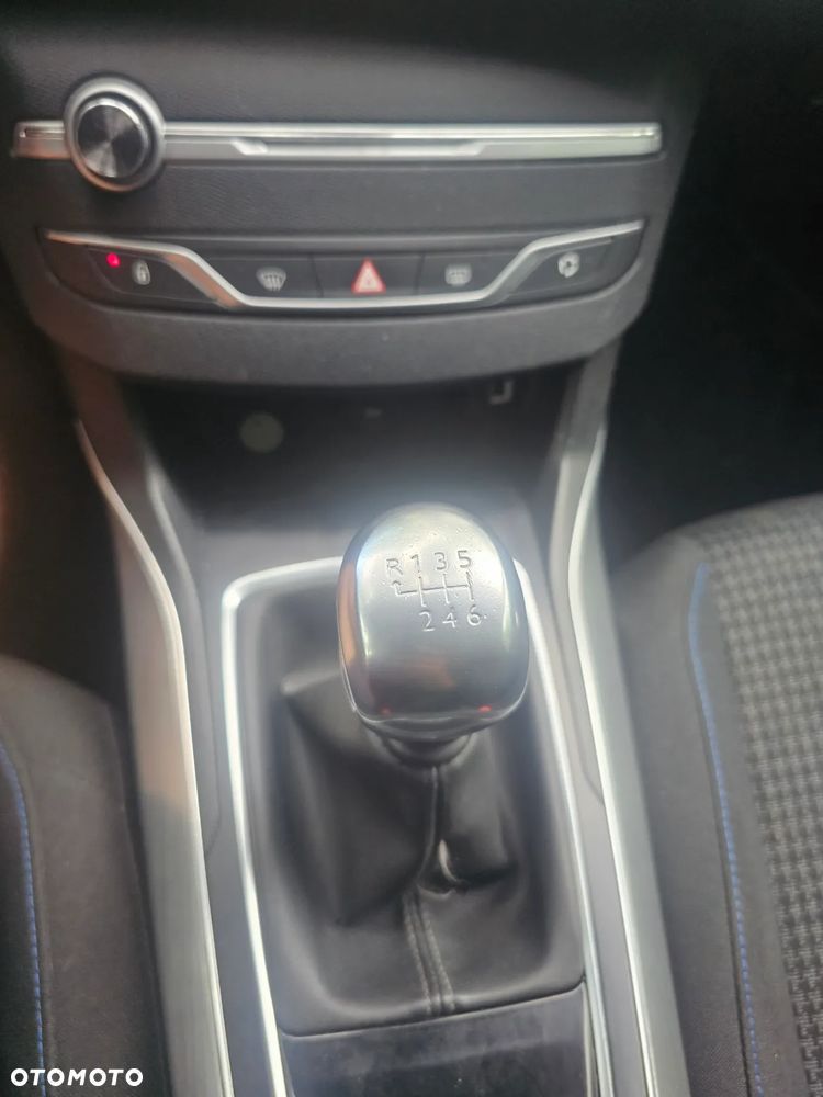 Peugeot 308 PureTech 110 Stop & Start Style - 15