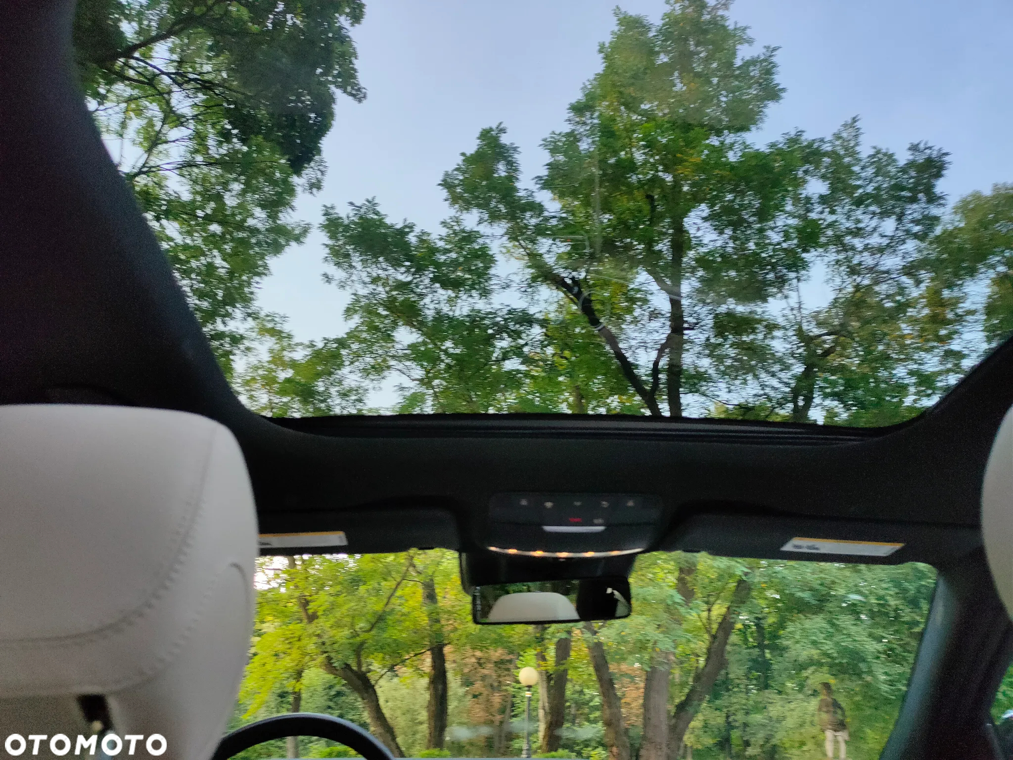 Mercedes-Benz Klasa E 450 4Matic T 9G-TRONIC Avantgarde - 18