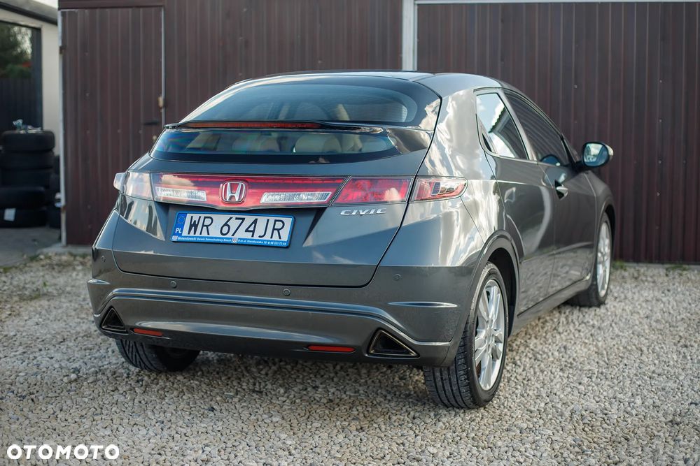 Honda Civic 1.8i-VTEC Executive - 16