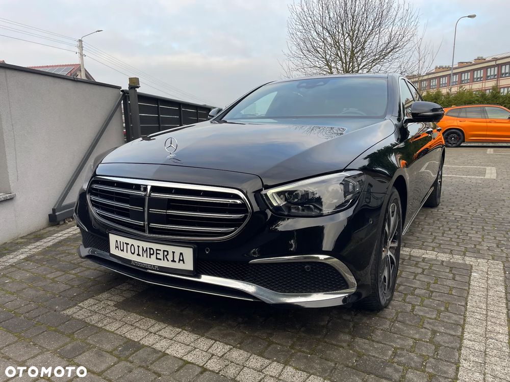 Mercedes-Benz Klasa E 220 d 4Matic 9G-TRONIC Exclusive - 8