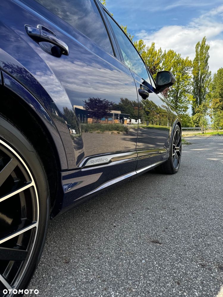 Audi SQ7 - 10