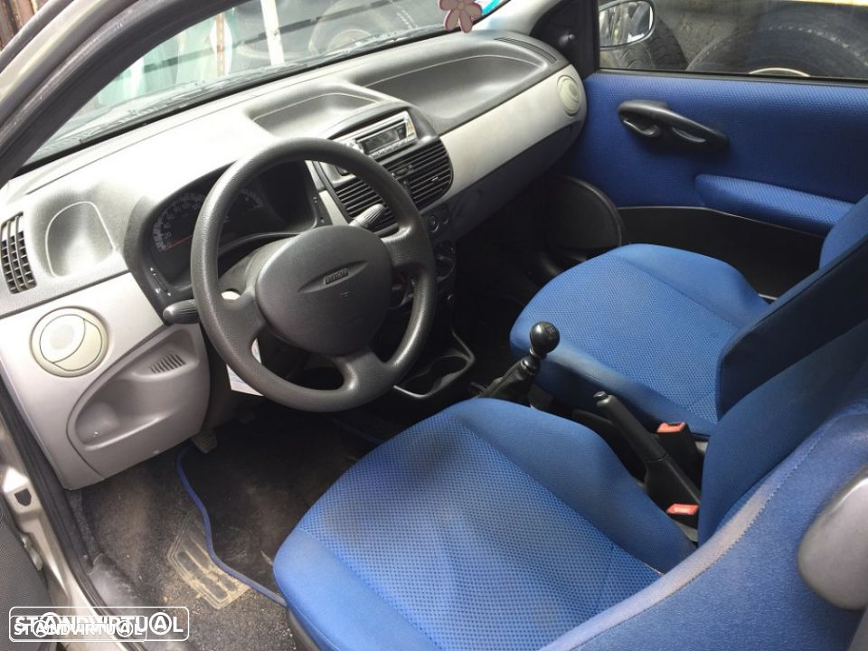 Fiat punto 1.2i de 2002 para peças - 3