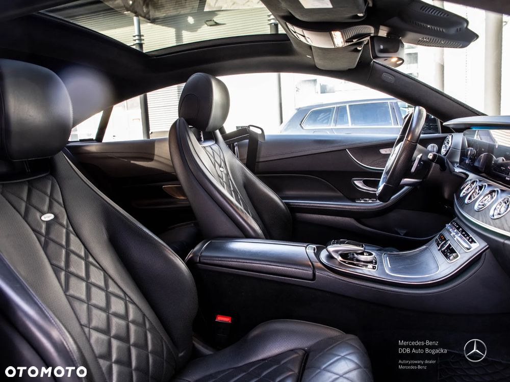 Mercedes-Benz Klasa E 220 d 4-Matic 9G-TRONIC - 20