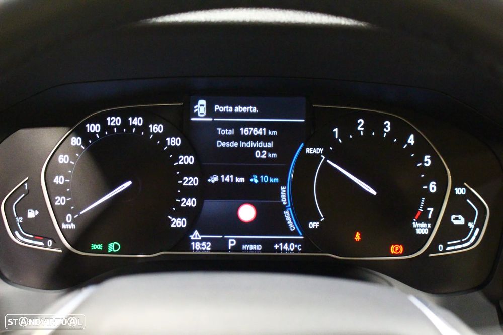 BMW 330 e Line Luxury Auto - 29