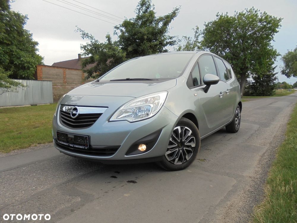 Opel Meriva 1.4 T Essentia S&S - 22