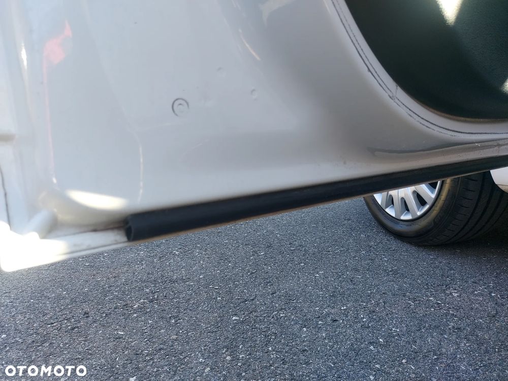 Fiat 500L 1.4 16V Lounge - 23