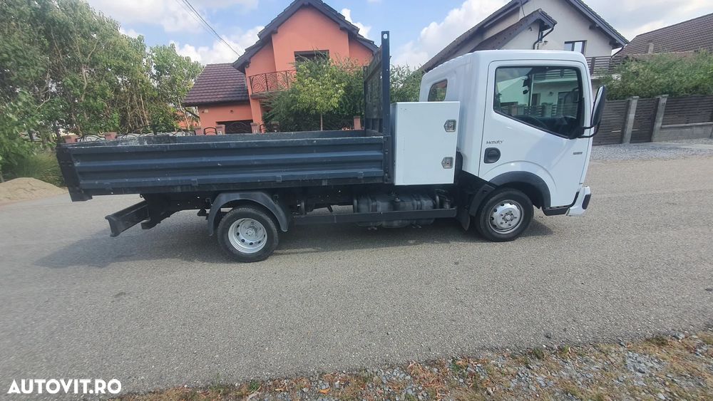 Renault MAXITY - 5