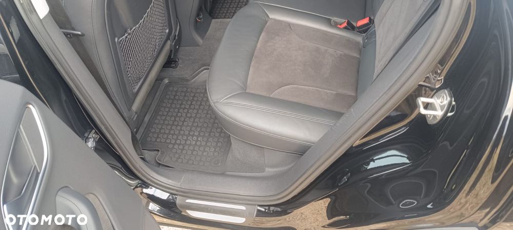 Audi Q3 2.0 TFSI Quattro - 16