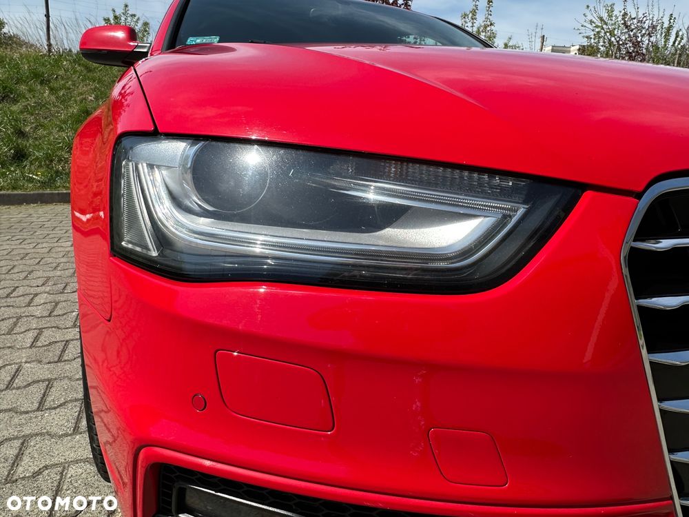 Audi A4 Limousine 1.8 TFSI S line Sportpaket - 19