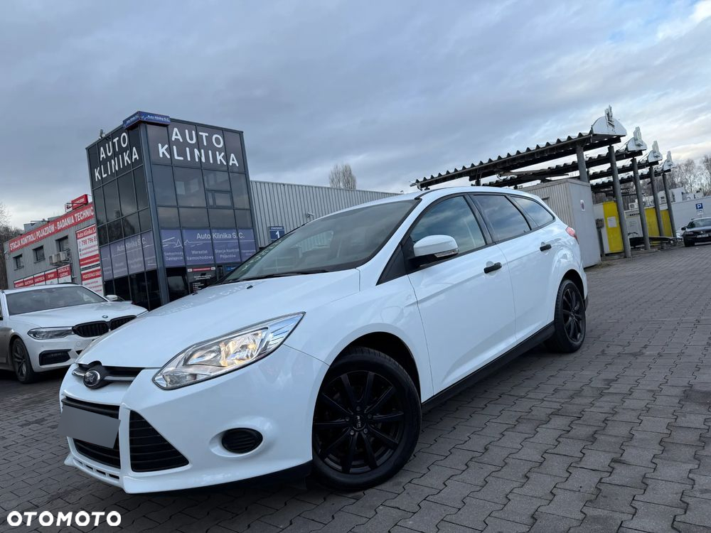 Ford Focus Turnier 1.0 EcoBoost Start-Stopp-System TREND - 2