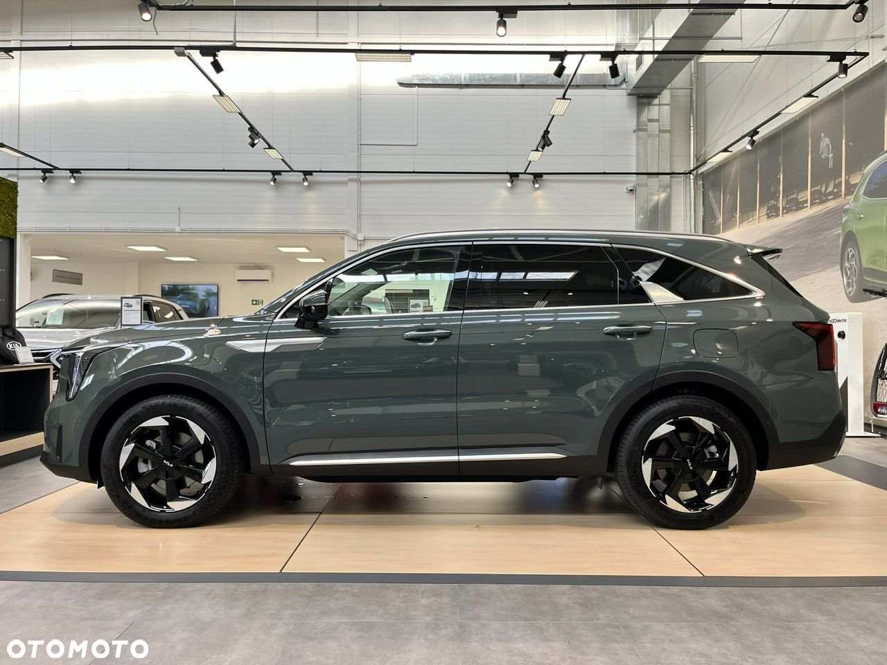 Kia Sorento - 4