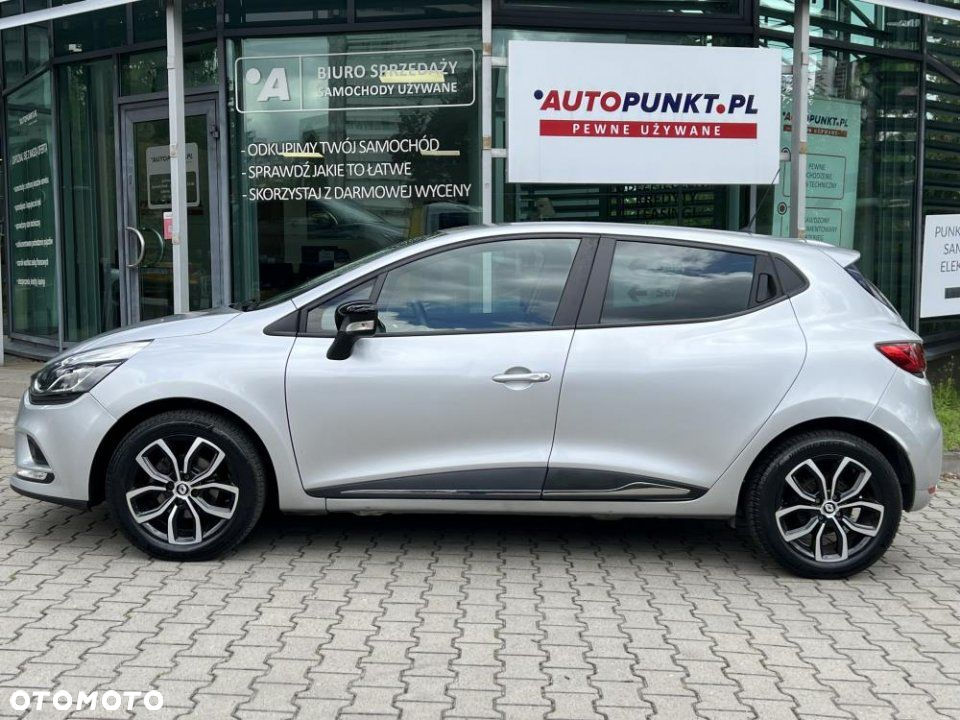 Renault Clio - 8