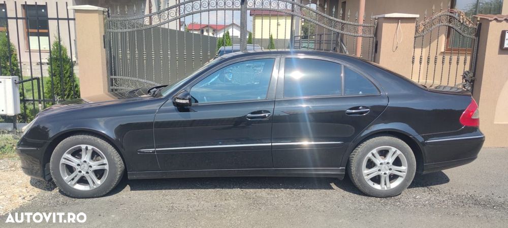 Mercedes-Benz E - 20