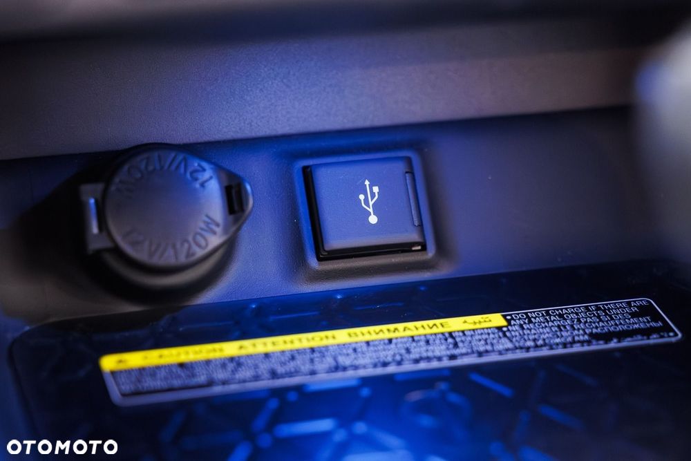 Toyota RAV4 2.5 Hybrid Executive 4x4 - 28