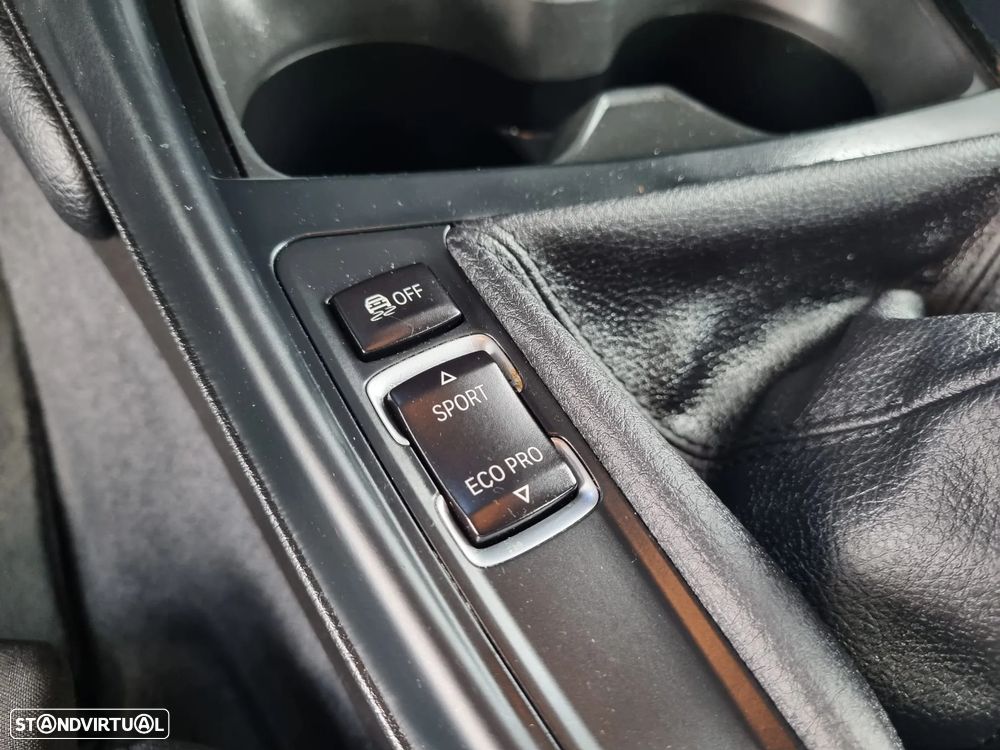 BMW 116 d EDynamics Line Sport - 24