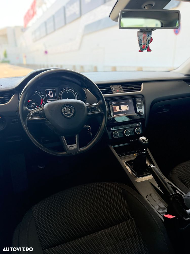Skoda Octavia 1.6 TDI 4X4 Ambition - 17