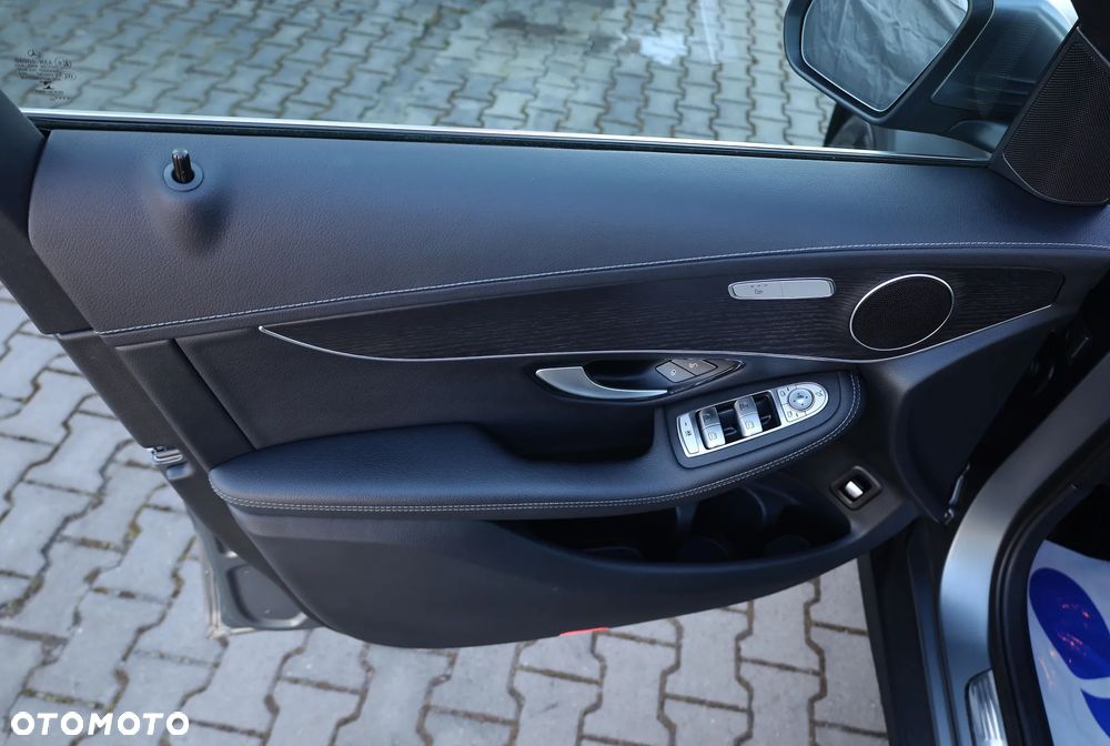 Mercedes-Benz GLC - 19