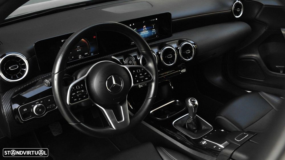 Mercedes-Benz A 180 d Progressive - 37