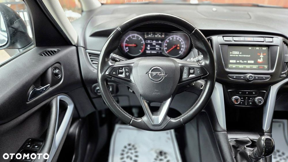 Opel Zafira 1.6 T 120 Lat S&S - 27