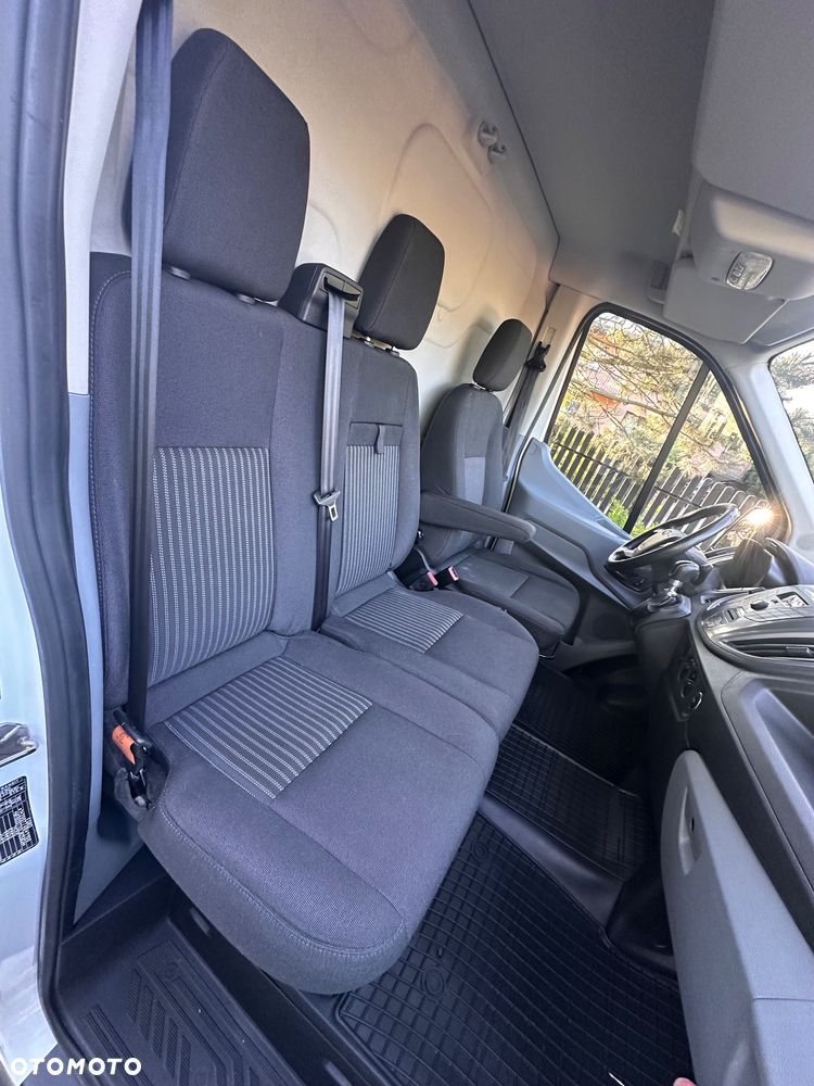 Ford Transit - 8