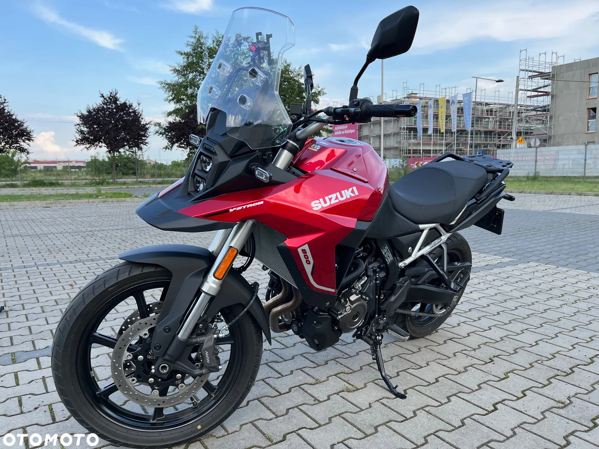 Suzuki DL - 2