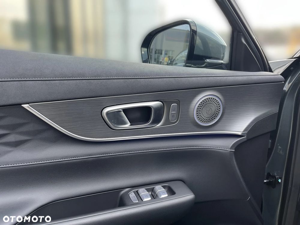 Chery Tiggo 8 1.5 T-GDI Super Hybrid Prestige DCT - 22