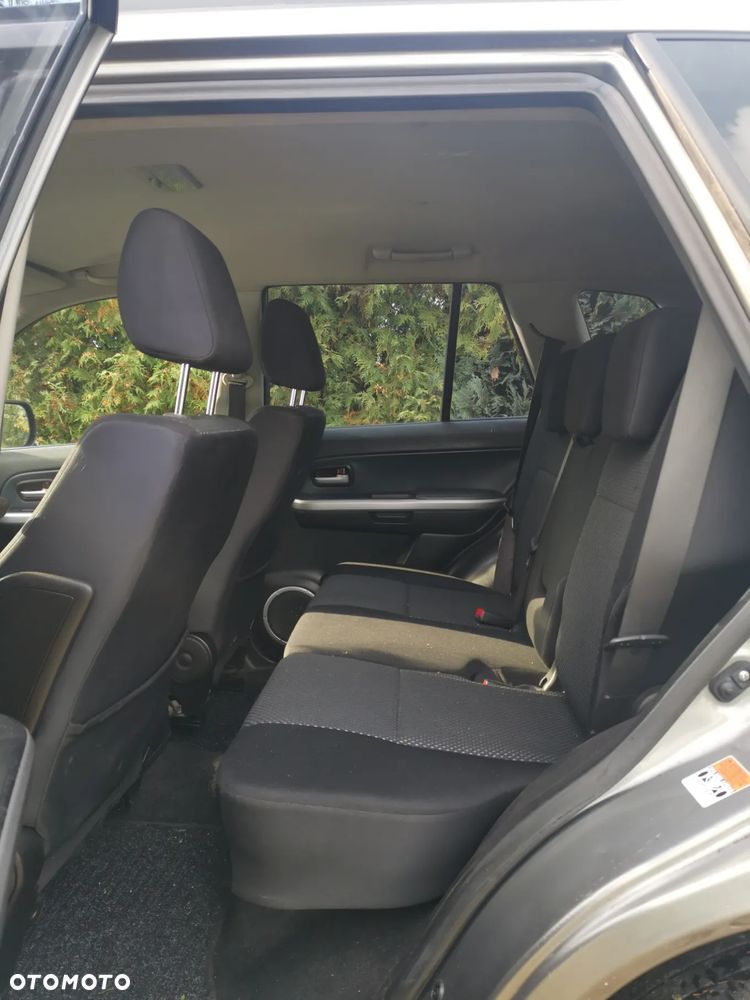 Suzuki Grand Vitara - 8
