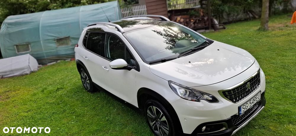 Peugeot 2008 1.2 Pure Tech GPF Allure S&S EAT6 - 15