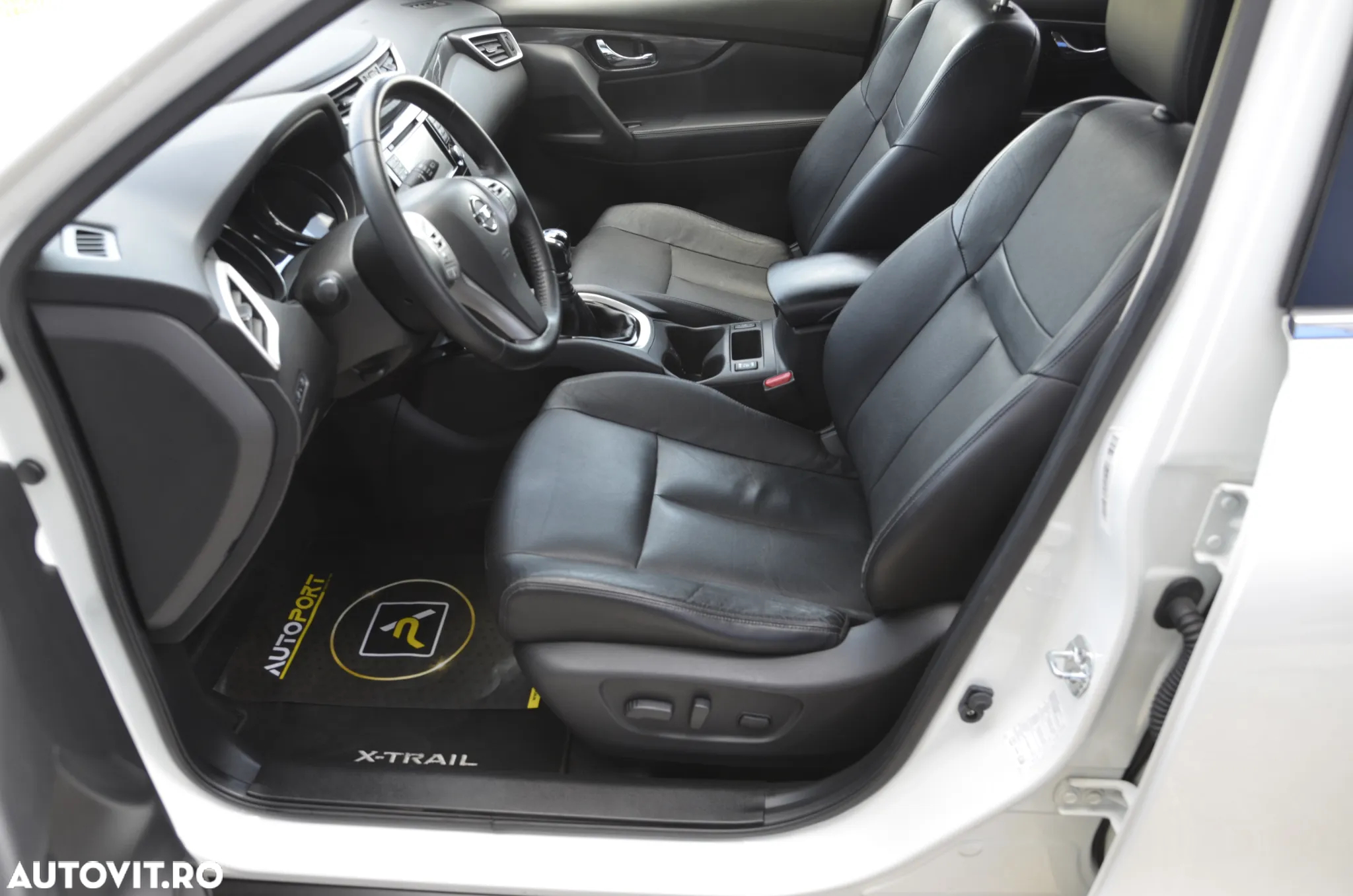 Nissan X-Trail 1.6 dCi Tekna - 11