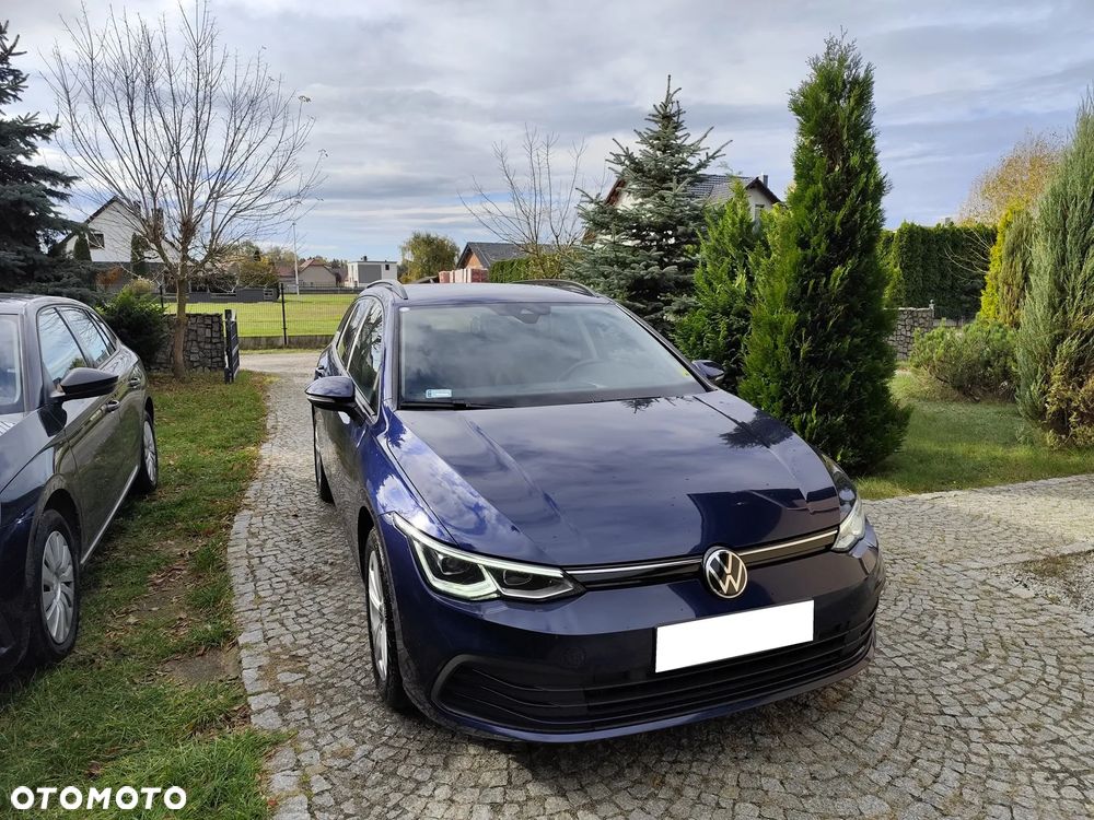 Volkswagen Golf VIII 2.0 TDI Life DSG - 3