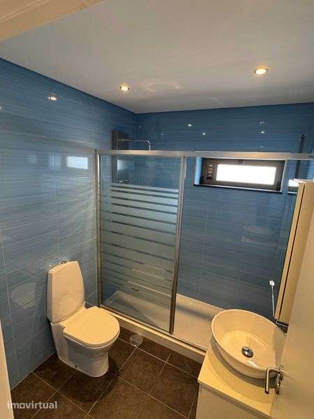 Apartamento T3 +1 Com 2 lugares de garagem ao Monte dos Burgos - Grande imagem: 4/12