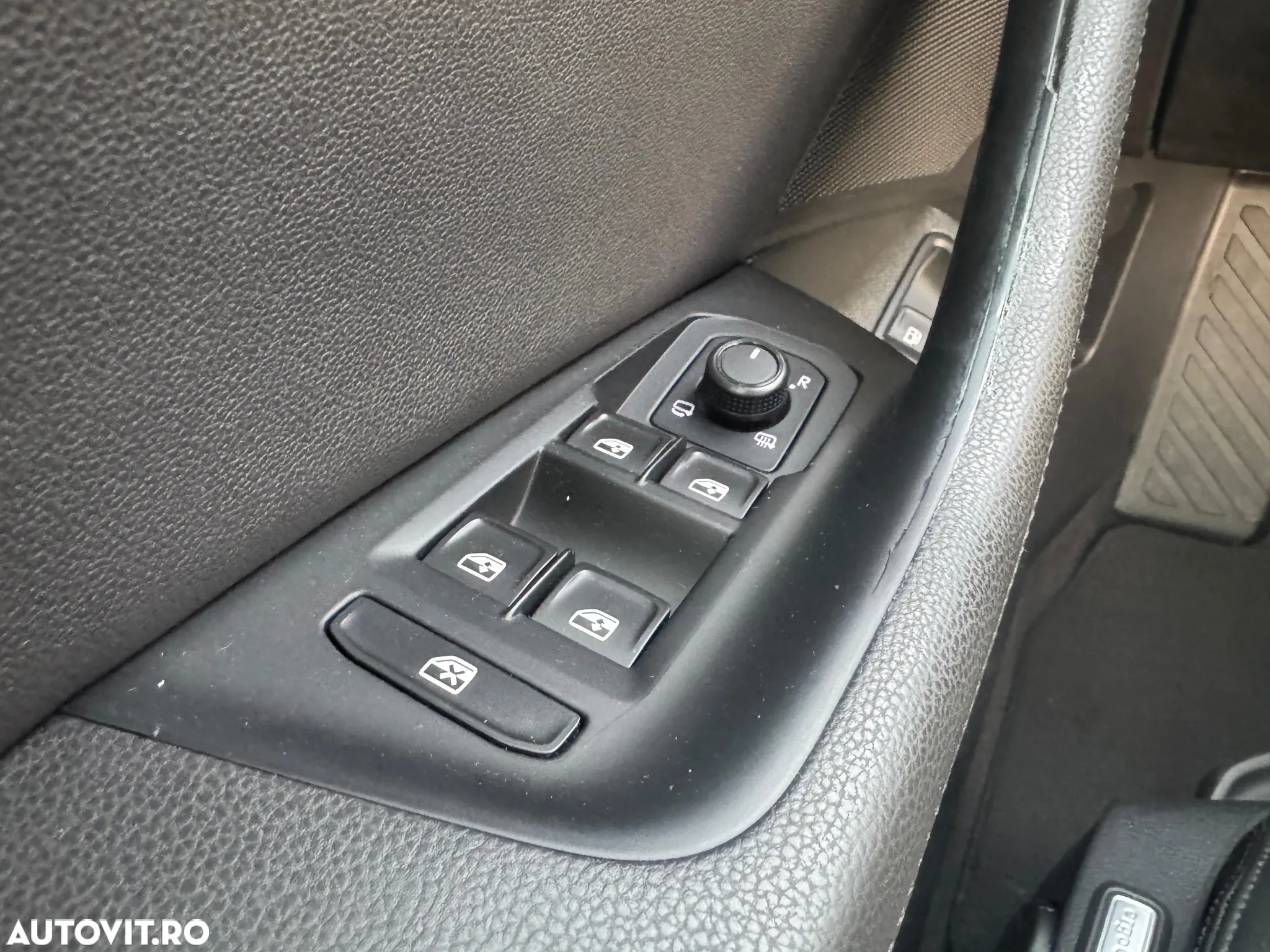 Volkswagen Passat Variant 1.4 TSI Plug-In-Hybrid DSG GTE - 28