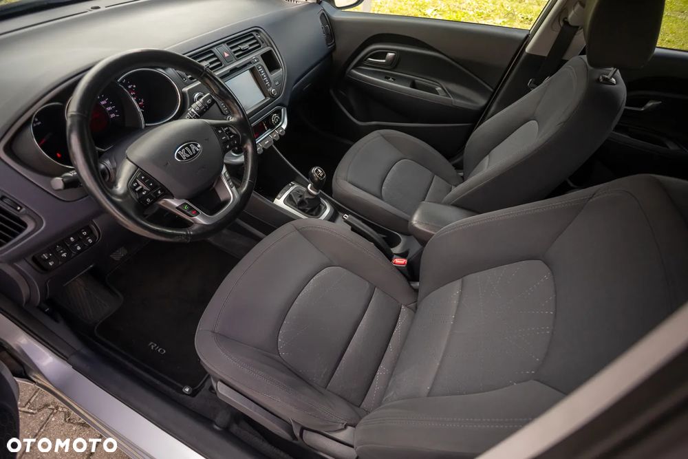 Kia Rio 1.4 CRDI Spirit - 34