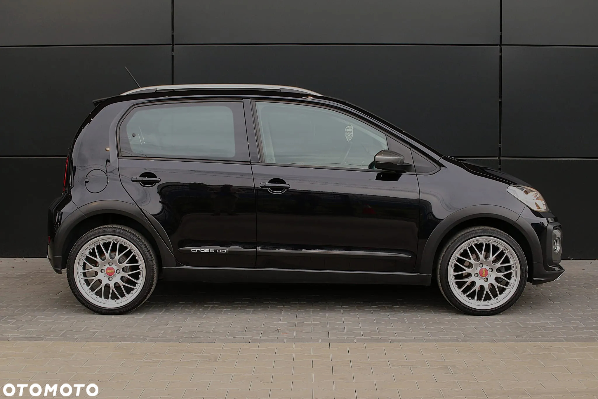 Volkswagen up! - 6