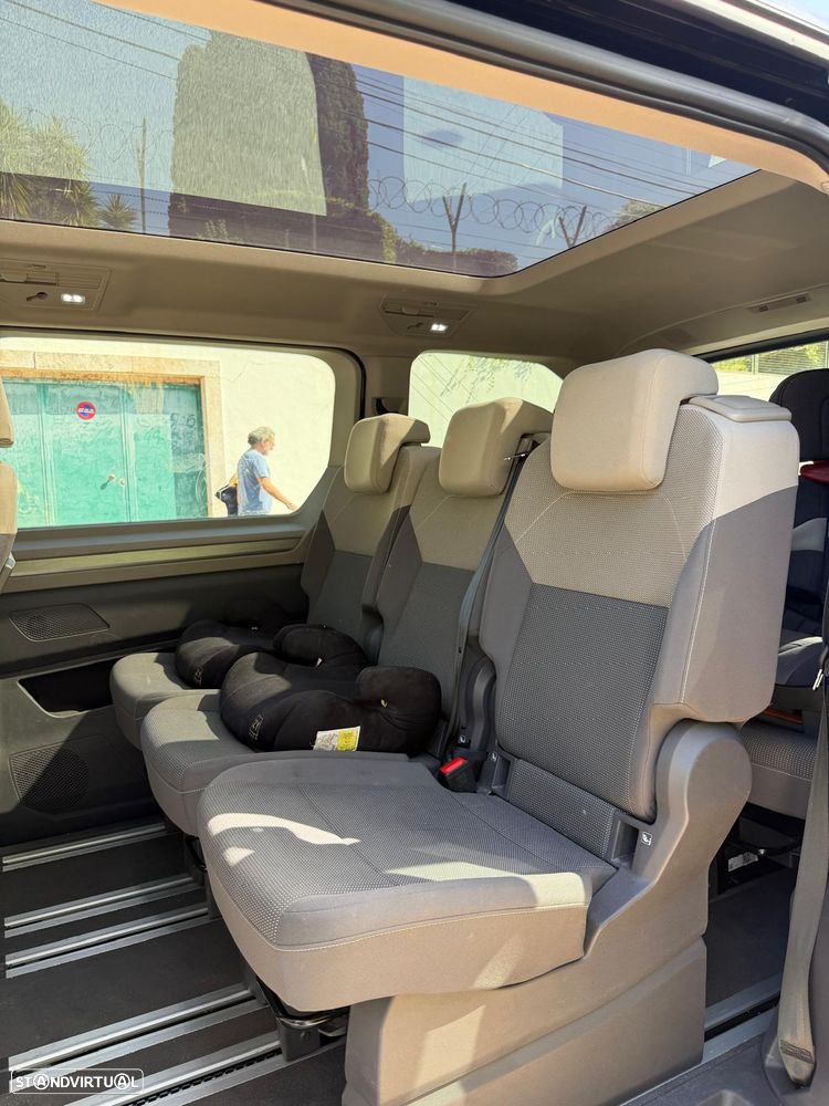 VW Multivan 2.0 TDI Life DSG - 8