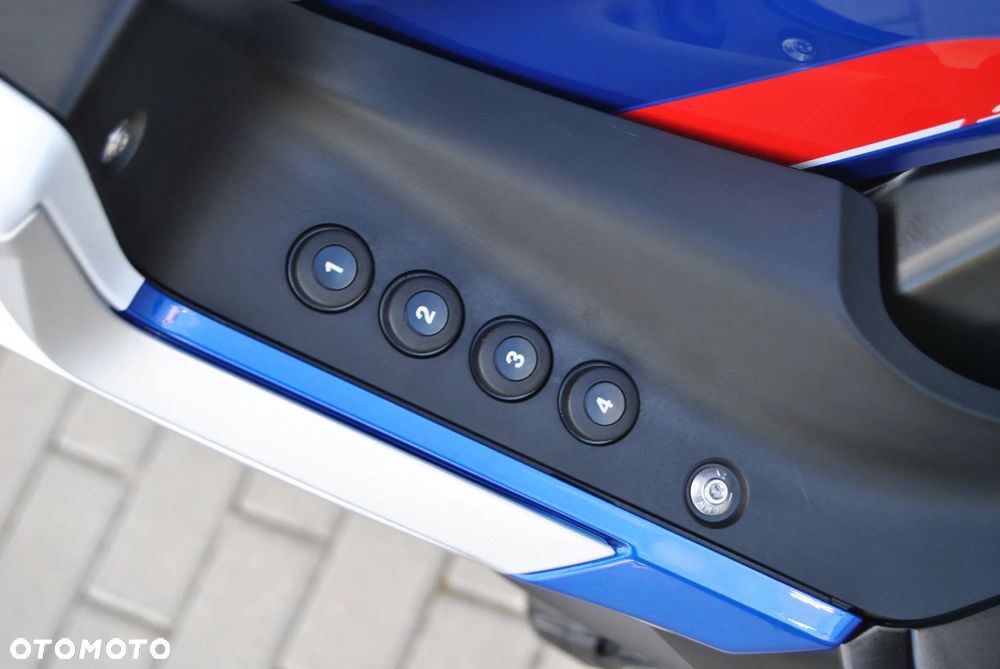 BMW K - 15